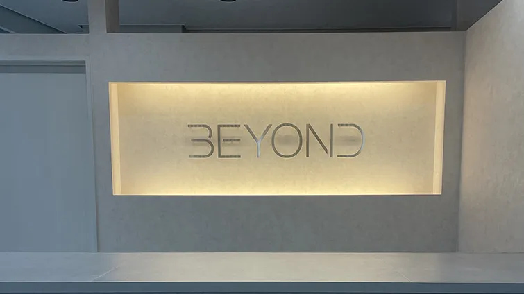 BEYOND 梅田店
